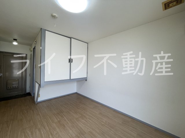 居室・リビング　おしゃれな居間です