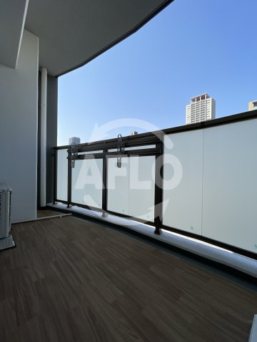 バルコニー　セレニテ難波グランデノール　バルコニー