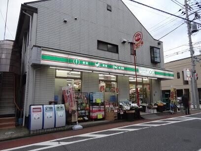 コンビニ　ローソンストア100西大井五丁目店（コンビニ）まで520m