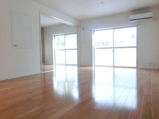 居室・リビング　★フローリング★