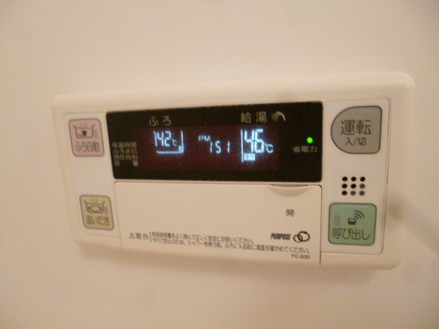 その他設備　給湯器パネル