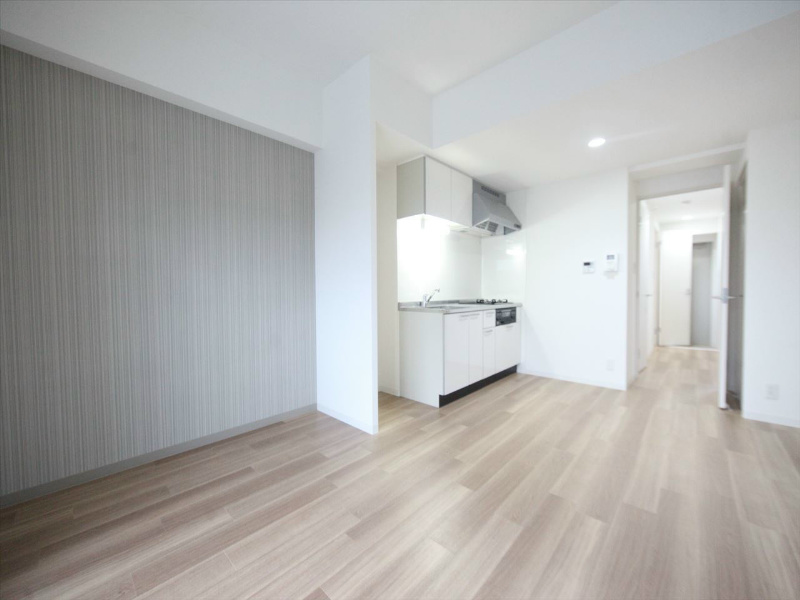 居室・リビング　ＬＤＫ10.5帖　洋室5.5帖とつなげても仕切っても使えます