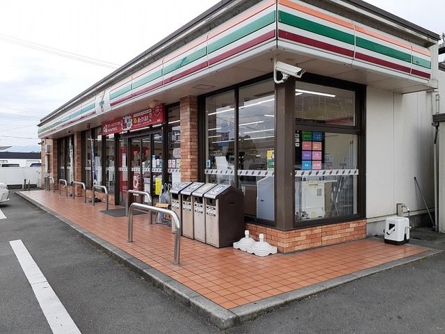 コンビニ　セブンイレブン嘉島バイパス店（コンビニ）まで850m