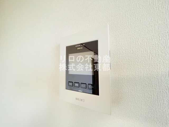 セキュリティ　訪問者が一目で分かるＴＶモニタ付インターホンです！