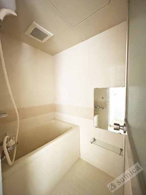 バス・シャワールーム　ゆったりお寛ぎください♪♪