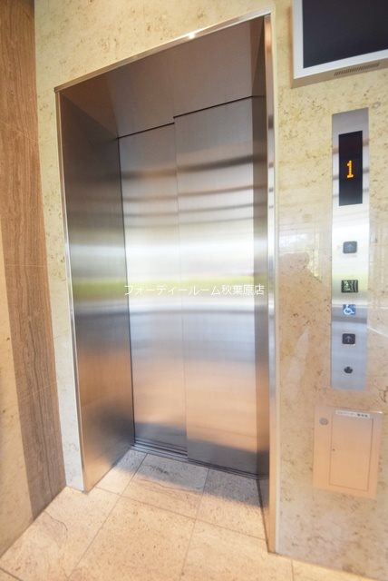 ロビー　★《見学予約受付中》当店では契約金がクレジット決済可能です★