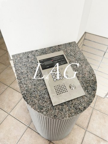 セキュリティ　オートロックです。