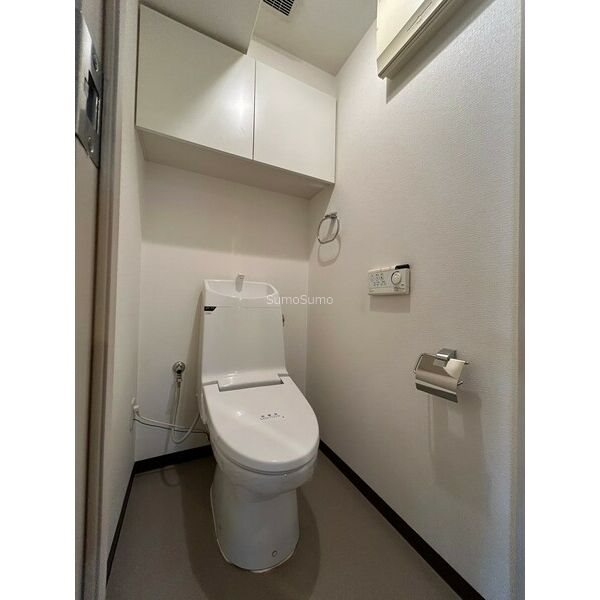 トイレ　ゆったりとした空間のトイレです