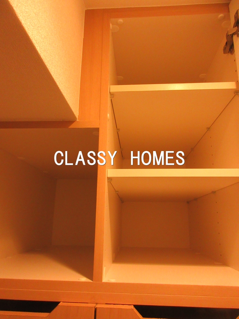 玄関　2011年竣工ルーブル大森八番館：玄関収納