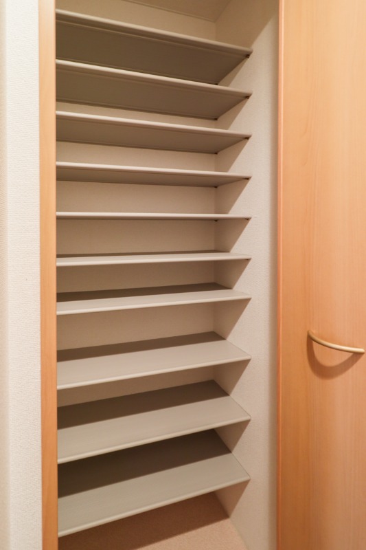 収納　図面と現状に相違がある場合には現状を優先