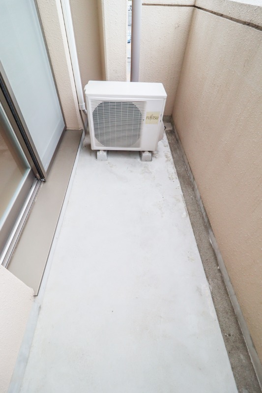 バルコニー　図面と現状に相違がある場合には現状を優先