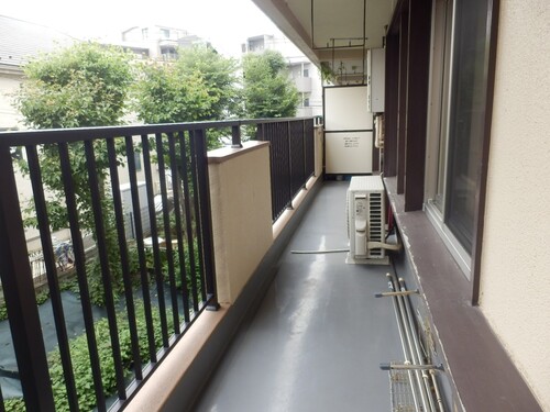 バルコニー　バルコニー　※2021年7月撮影