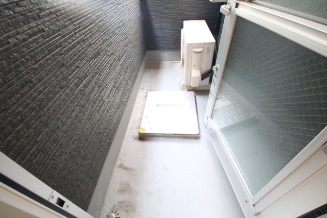 バルコニー　※別室の参考写真の為、現況優先です。