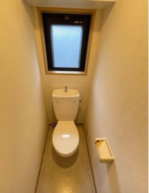 トイレ　※別部屋参考写真