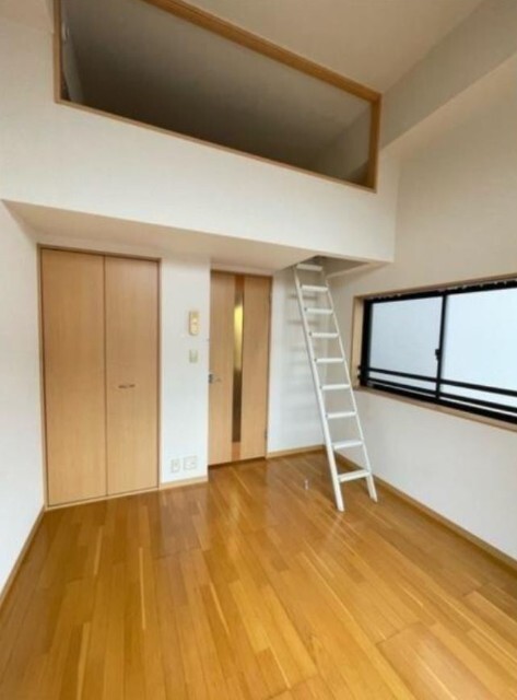 居室・リビング　※別部屋参考写真