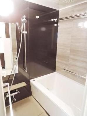 バス・シャワールーム　浴室