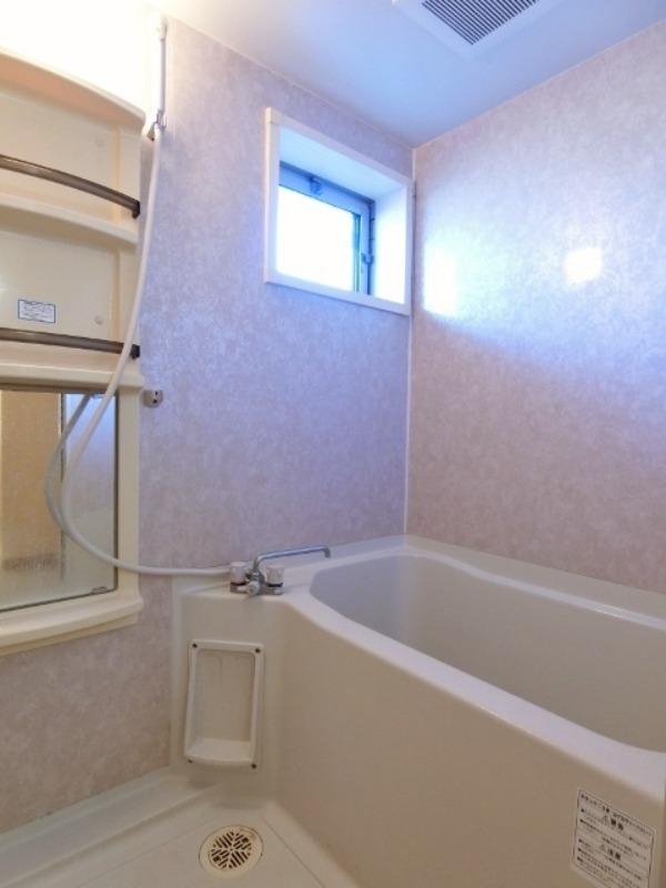 バス・シャワールーム　図面と現状に相違がある場合には現状を優先