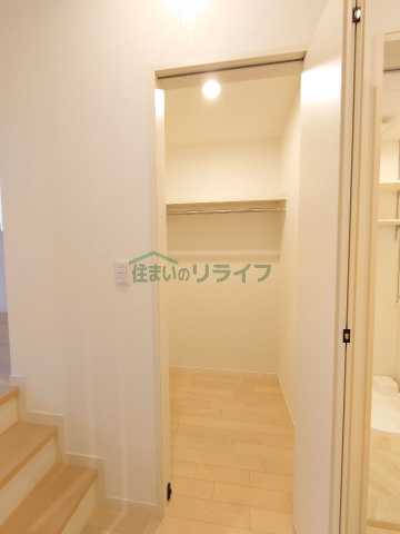 収納　リライフ下北沢店