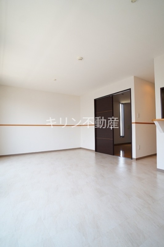 居室・リビング　同建会社同モデル