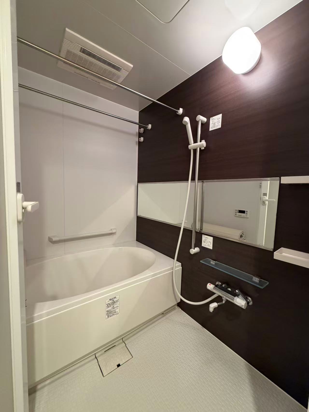 バス・シャワールーム　日々の暮らしに欠かせないお風呂です