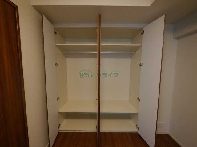 収納　レフィール半蔵門
