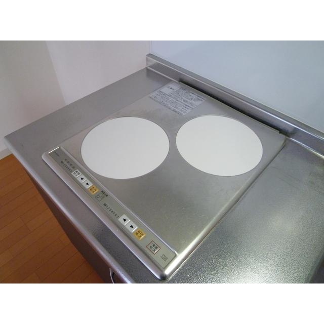 キッチン　掲載写真は同物件、他の室内参考画像です