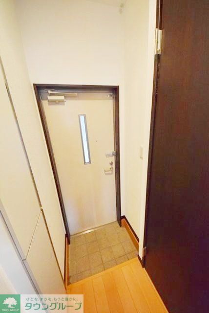 玄関　お問合せはタウンハウジングまで！※現地待合わせ相談可能