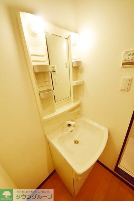 洗面設備　お問合せはタウンハウジングまで！※現地待合わせ相談可能