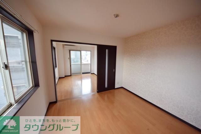 居室・リビング　お問合せはタウンハウジングまで！※現地待合わせ相談可能