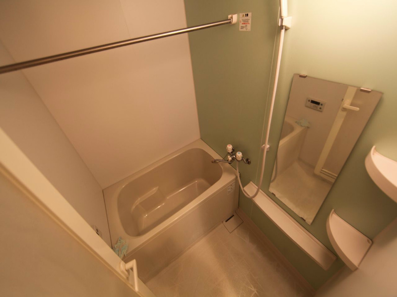 バス・シャワールーム　浴室暖房乾燥機付お風呂