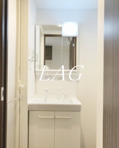 洗面設備　洗面台です。