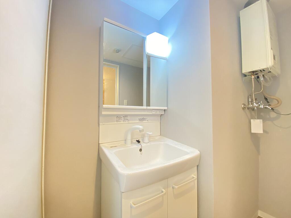 洗面設備　シャンプードレッサーです☆