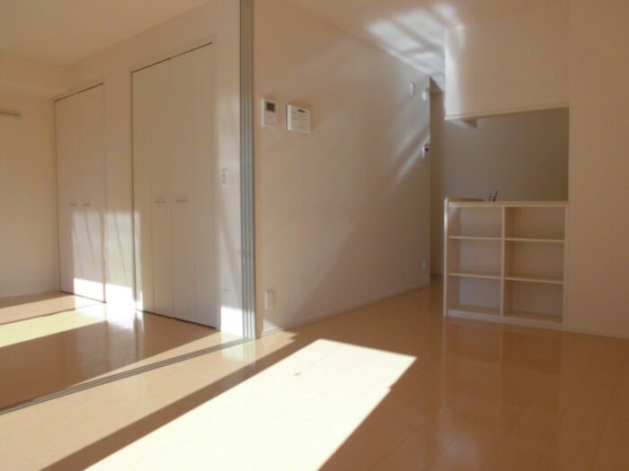 居室・リビング　※写真は同建物別のお部屋のものです。