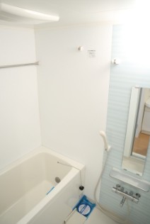 バス・シャワールーム　バス※別部屋参考写真