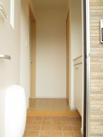 玄関　シンプルで使いやすい玄関です