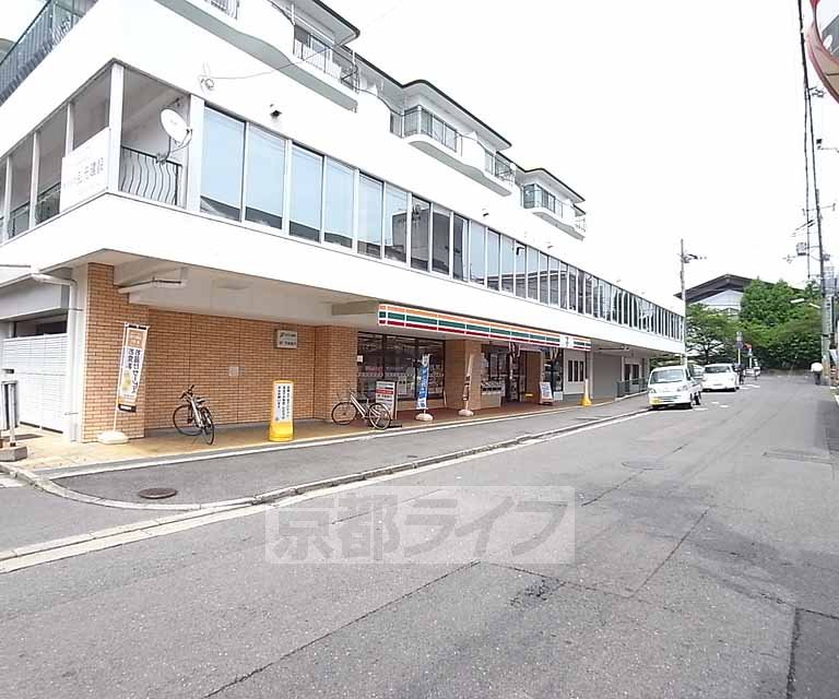 コンビニ　セブンイレブン京田辺河原店（コンビニ）まで381m