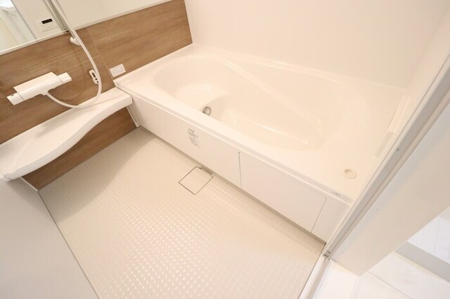 バス・シャワールーム　浴室