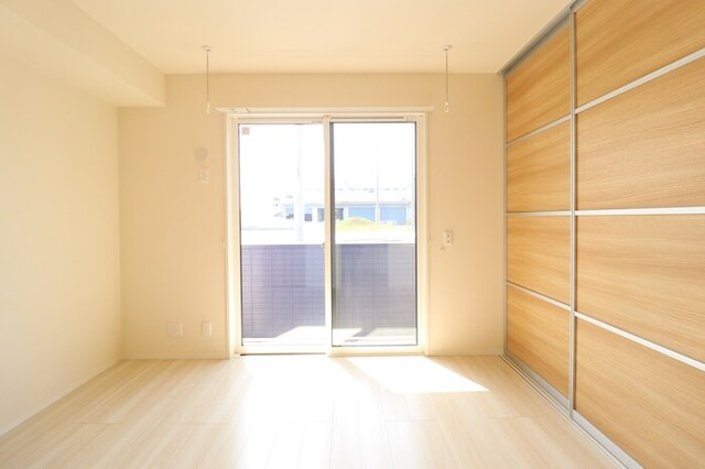 その他部屋・スペース　洋室６．８帖