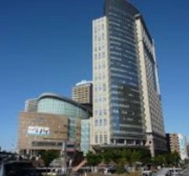 ショッピングセンター　ミューザ川崎（ショッピングセンター）まで643m