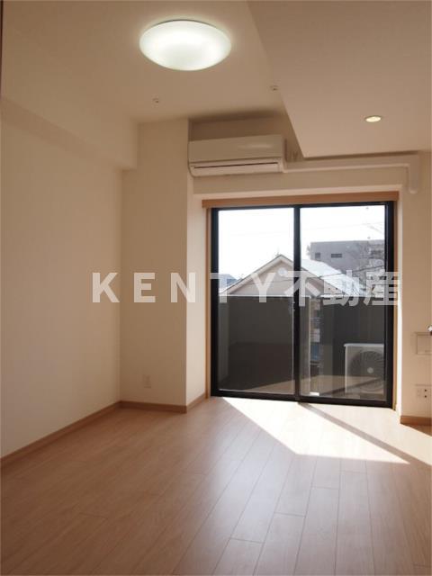 その他部屋・スペース　使い勝手のいい寝室です