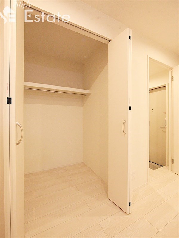 収納　クローゼット