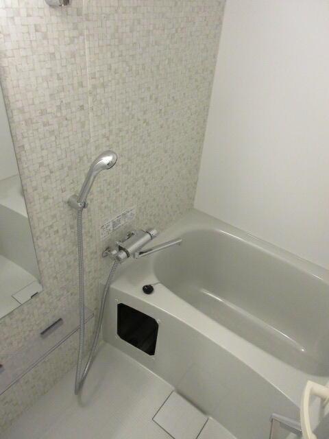 バス・シャワールーム　?