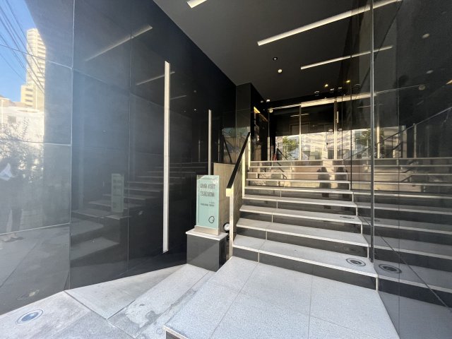 エントランス　エントランス外観です！