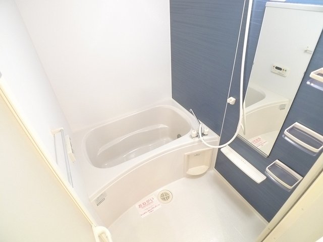 バス・シャワールーム　お風呂です