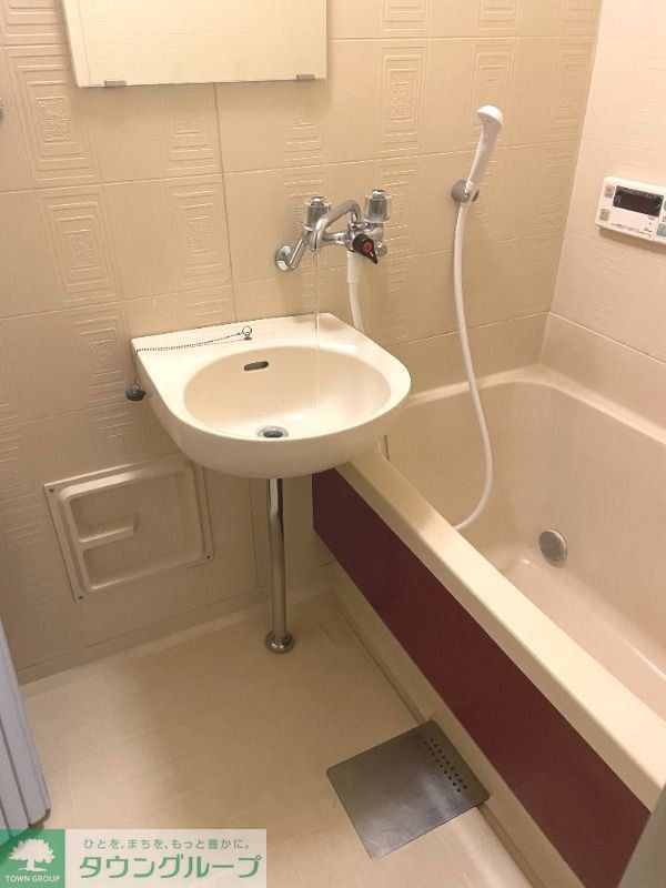 バス・シャワールーム