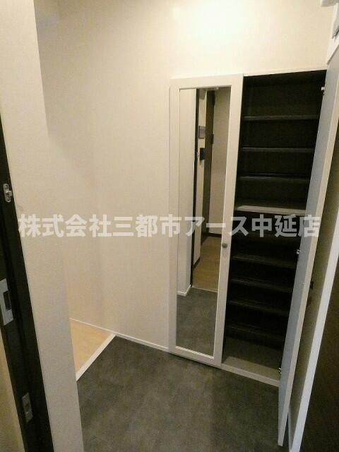 玄関　グリント　は三都市アース中延店へお任せください！　ご内覧可能