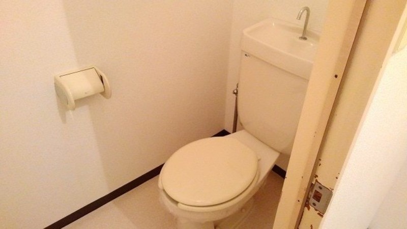 トイレ　図面と現状に相違がある場合には現状を優先