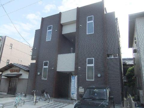 建物外観　外観写真（昼）