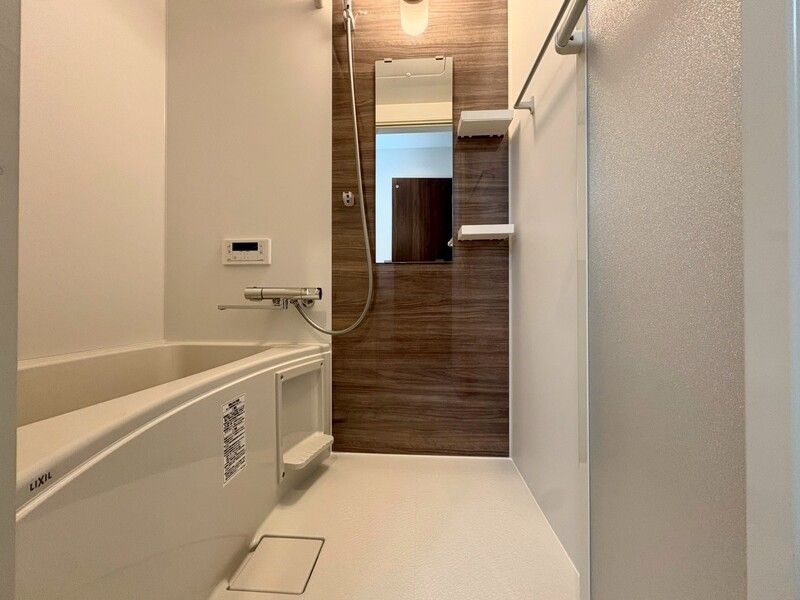 バス・シャワールーム　お風呂で日々の疲れを落としましょう