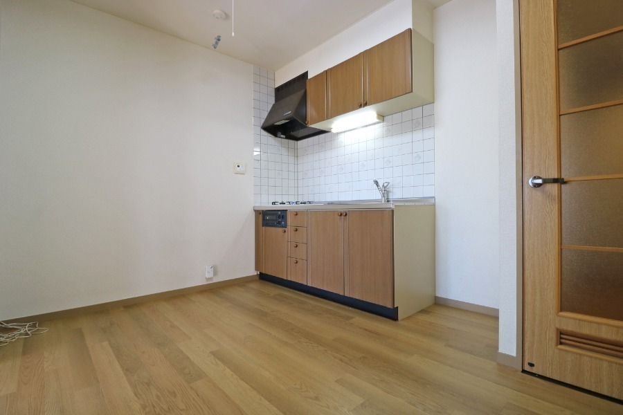 居室・リビング　広々としたダイニングキッチン